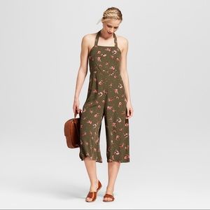 NWT Halter top overall floral jumpsuit romper